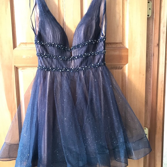 Dresses & Skirts - dress